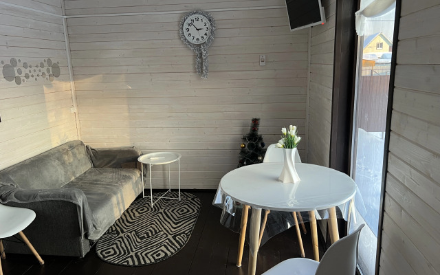 Частный дом Уютный дом на берегу реки