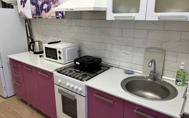 Апартаменты 412 Мира 3