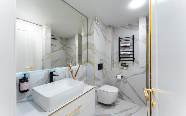 KeyGo #0131, 1 Bedroom, Designed, City Center Apartments