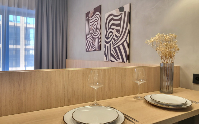 Апартаменты студия RED на набережной Макарова