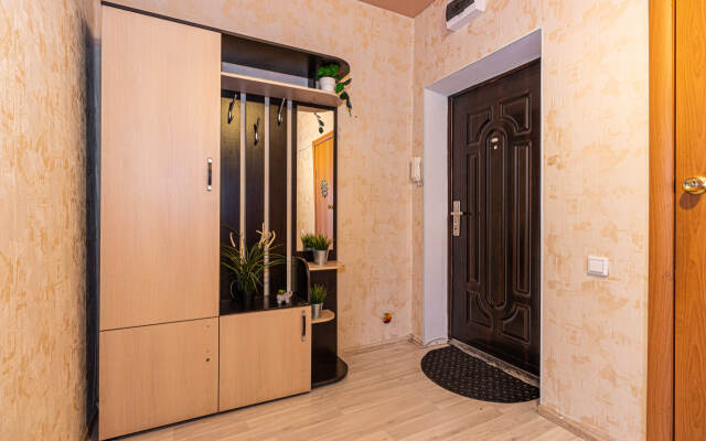 Апартаменты Уютная Квартира с Новым Ремонтом