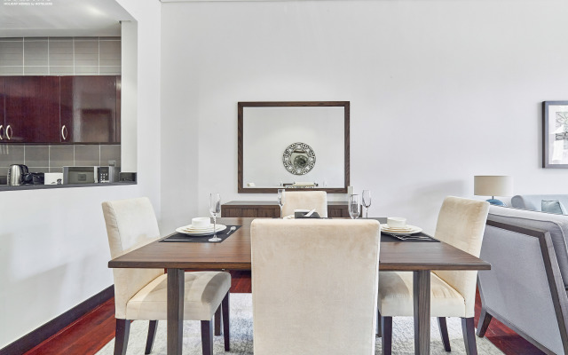 Апартаменты Bnbmehomes Stylish & Spacious 1-Bedroom Retreat G15