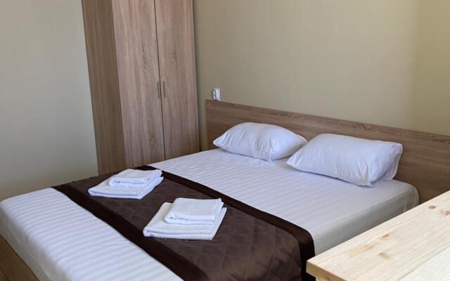 Green Hotel