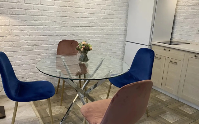 Апартаменты Классические с Балконом Удобный Дом на Смольной 44