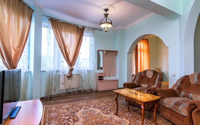 U Bocharova Ruchya Hotel