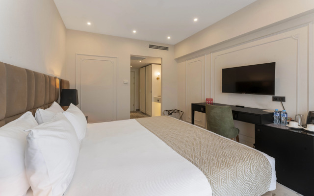 Курортный отель Mosavali