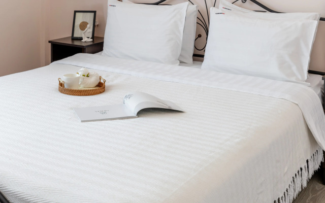 Апартаменты Red Apartments Крамского (Верона)