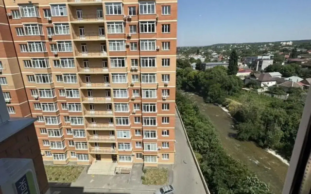 Roskoshnaya S Krasivym Vidom Flat