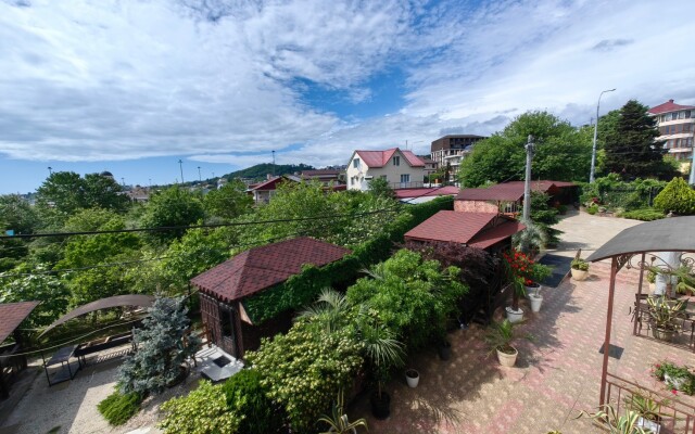 ArtHome Guest House