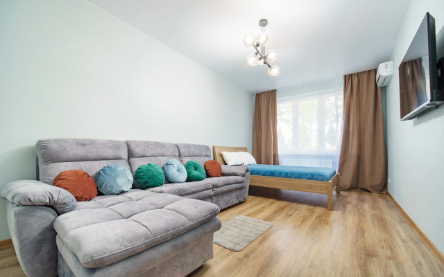 Апартаменты Улучшенные с Балконом ТутЖивут | Парк и Стадион