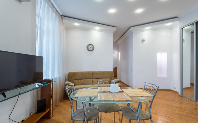 Апартаменты на Прямом переулке 5/1