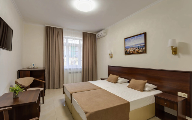 Irina Guest House