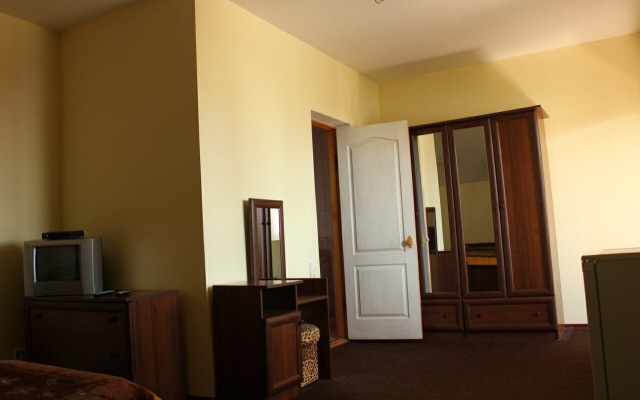 Mini-Otel Nomera v Sudake