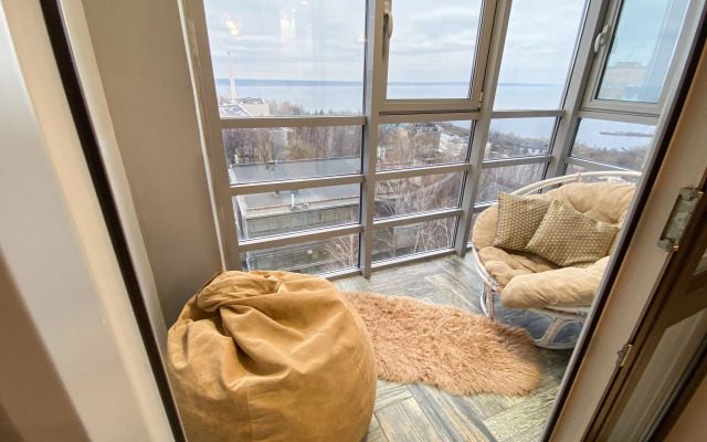 Апартаменты в центре с видом на Волгу