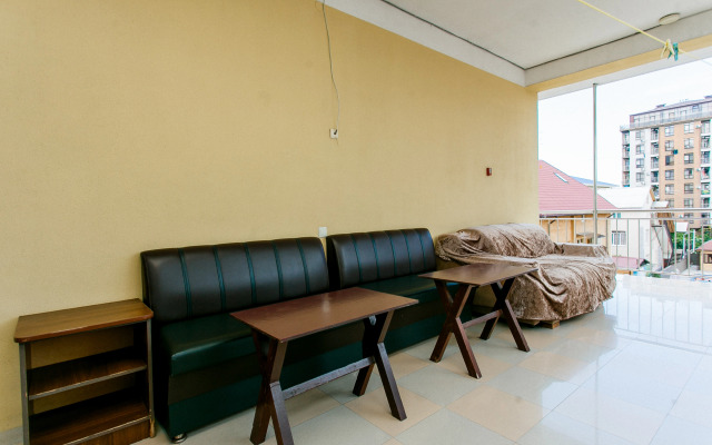Argo Guest House