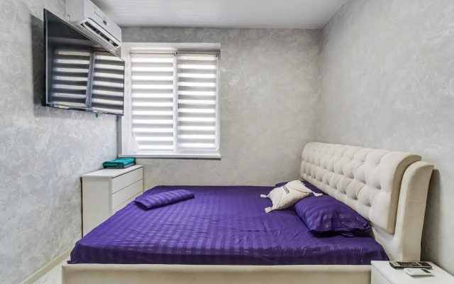Studiya S Dzhakuzi Flat