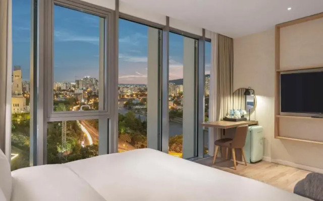 Hilton Garden Inn Tbilisi Riverview
