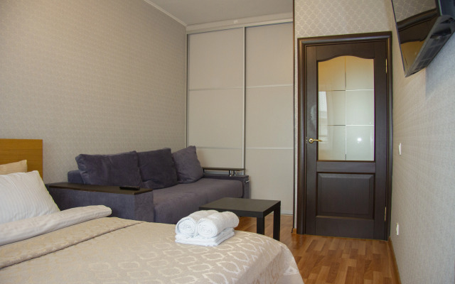 Апартаменты на Варшавской 23/3