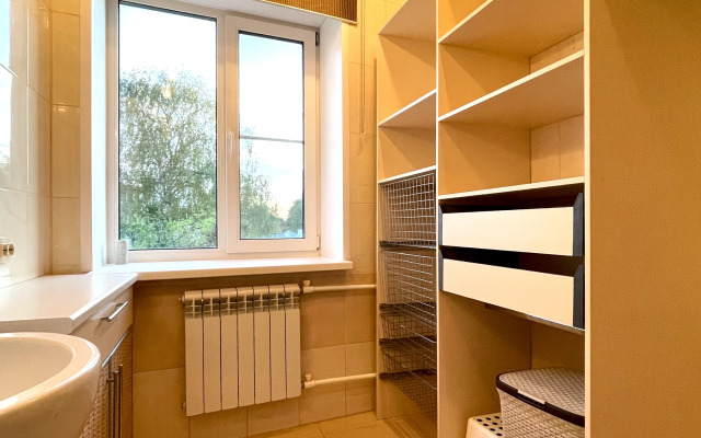 Квартира 3-комнатная Видовая Yarapartments на Набережной