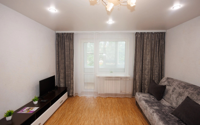 100kvartir Prostornye Apartments