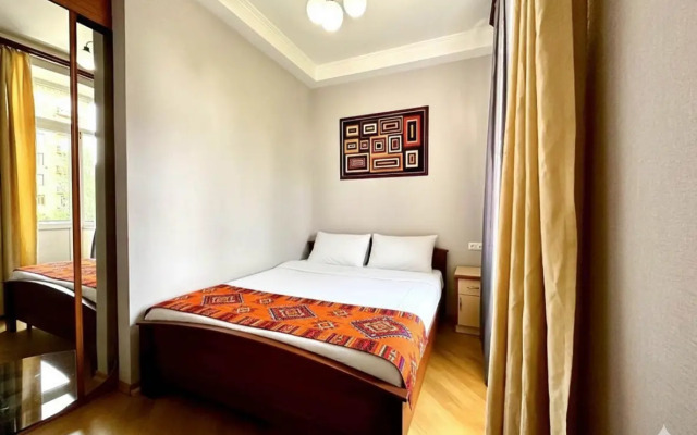 Квартира Солнечная квартира у Каскада