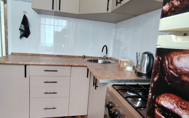 Yermak Neftyaniki Flat