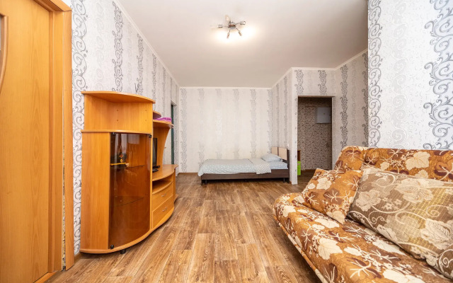 Апартаменты Комсомольский Проспект 41