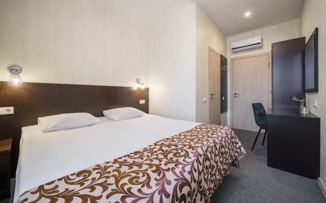 Matrix Hotel