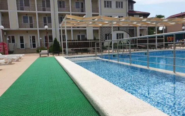 Kapri Hotel