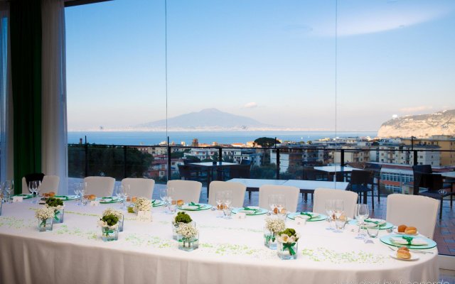 Hilton Sorrento Palace