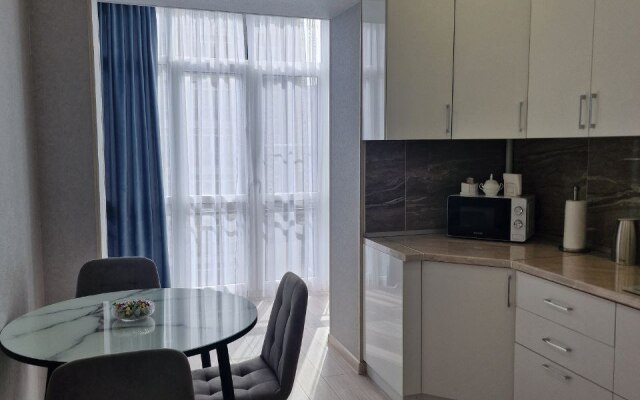 Flatirini s panoramnymi oknami v Zhk Vesna Flat