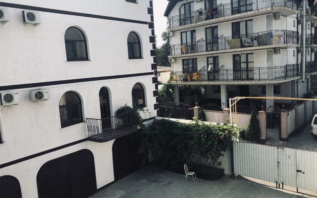 Solnechnyij Bereg 2 Guest house