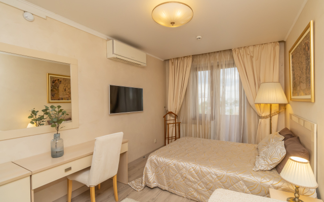 Апартаменты - Люкc в Апарт-комплексе Виктория