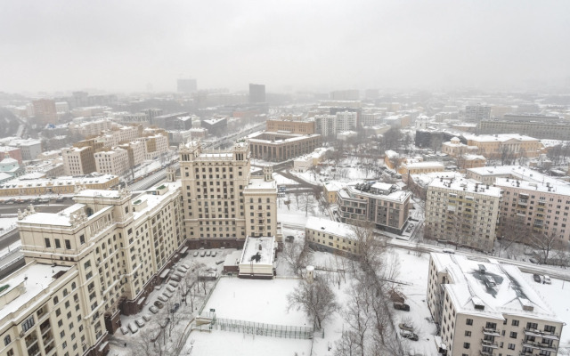 Apartments Uluchshennye S Balkonom I Gostinoy