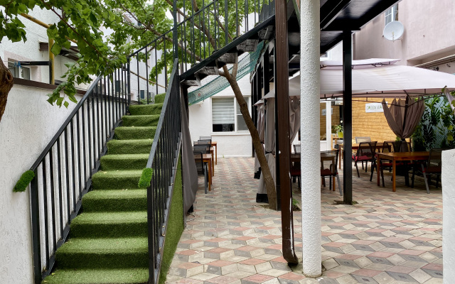 Green Wall Guest house