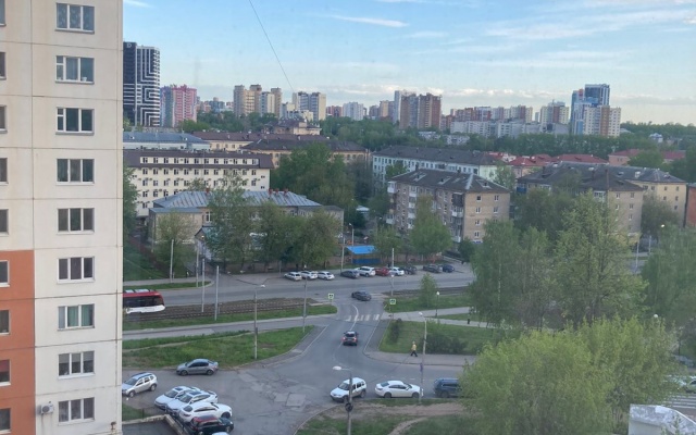 2-kh Komnatnaya Sapfir Tolmacheva 15 Flat