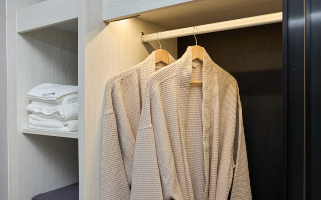 Апартаменты Title Legendary 2 bedroom C210