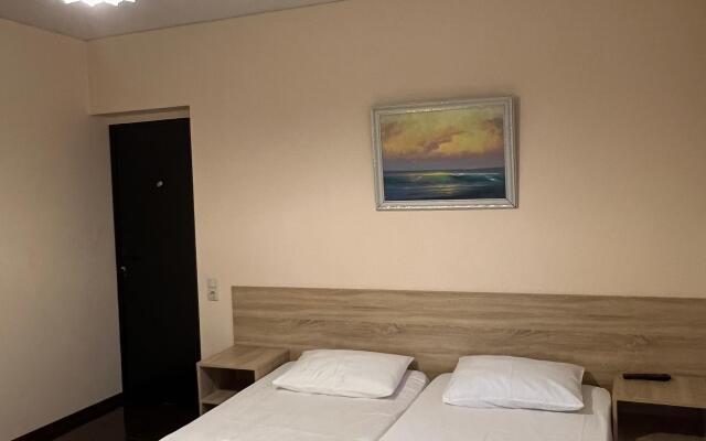 Amra Guest house