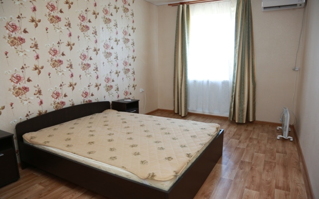 2-Kh Komnatnaya Flat