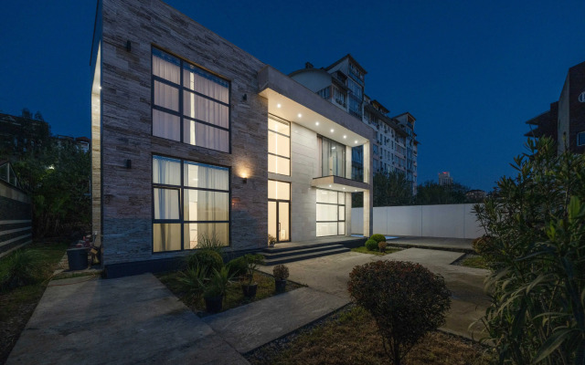 Villa Monica