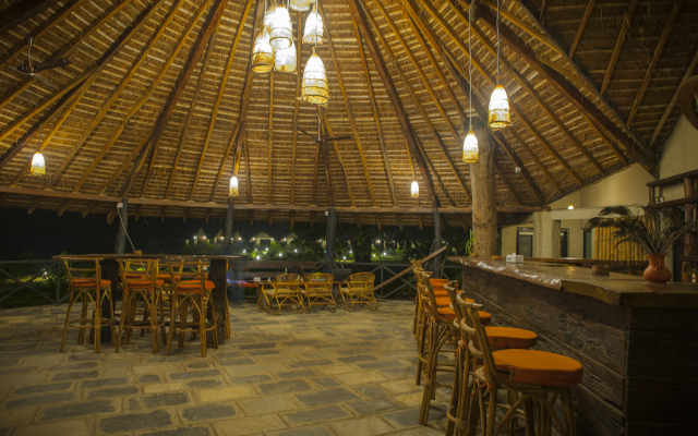Sarang Wildlife Sanctuary Hotel