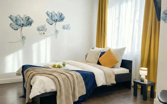 Бизнес-апартаменты  Lora Home на Нагорной
