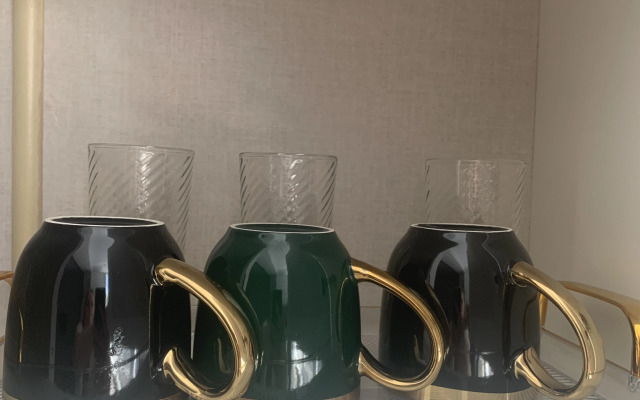 Studiya V Zhivopisnom Rayone Flat