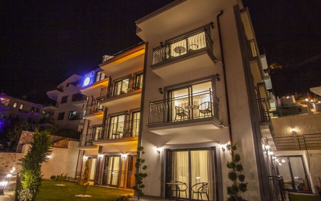 Lobelya Suites Apartments