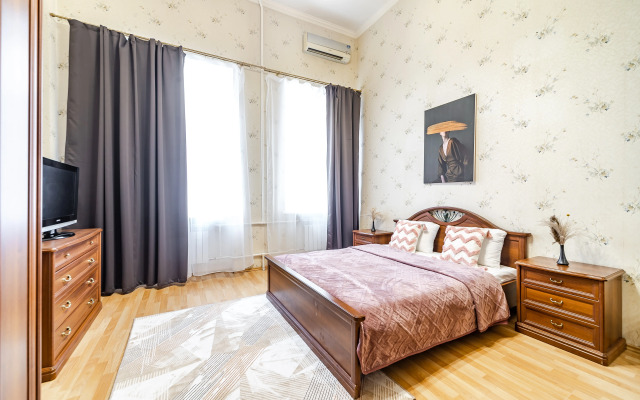 Апартаменты DereMRents  на Владимирской