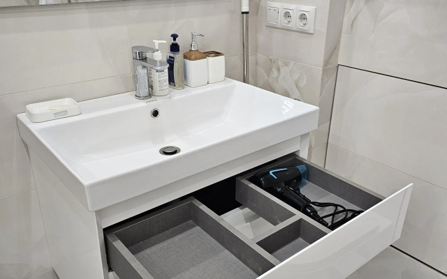 Sovremennaya 3-Komnatnaya v Tsentre Vladivostoka Flat