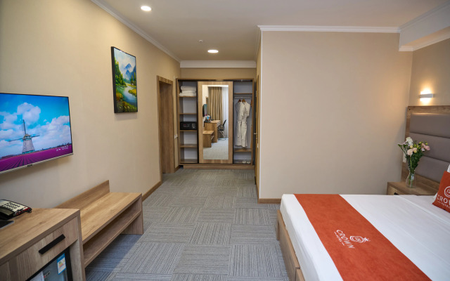Crown Hotel Bishkek Hotel