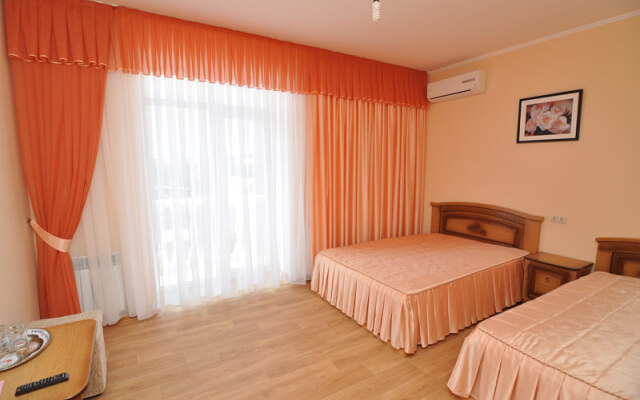 Astoriya Guest house