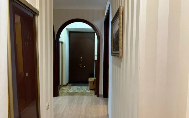 V Elitnom Dome Na Leninskom Prospekte Flat