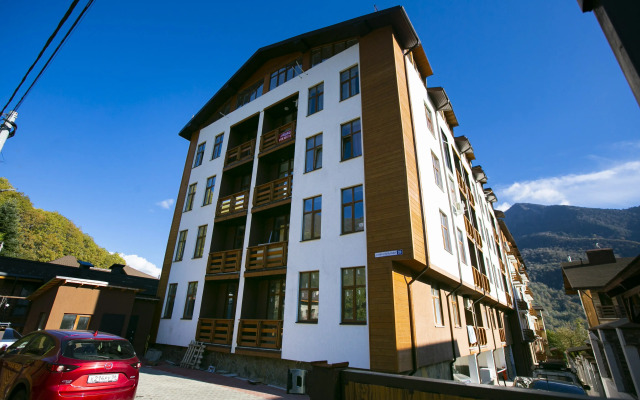 Апартаменты Hello Yellow Aparts